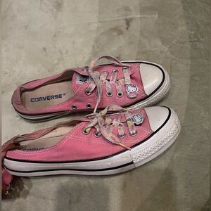 Pink vintage hello kitty